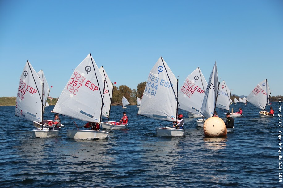 C.ESPAÑA AGUAS INTERIORES OPTIMIST 2016